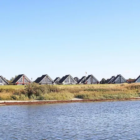 Modernes Kuestenferienhaus Am Meer *